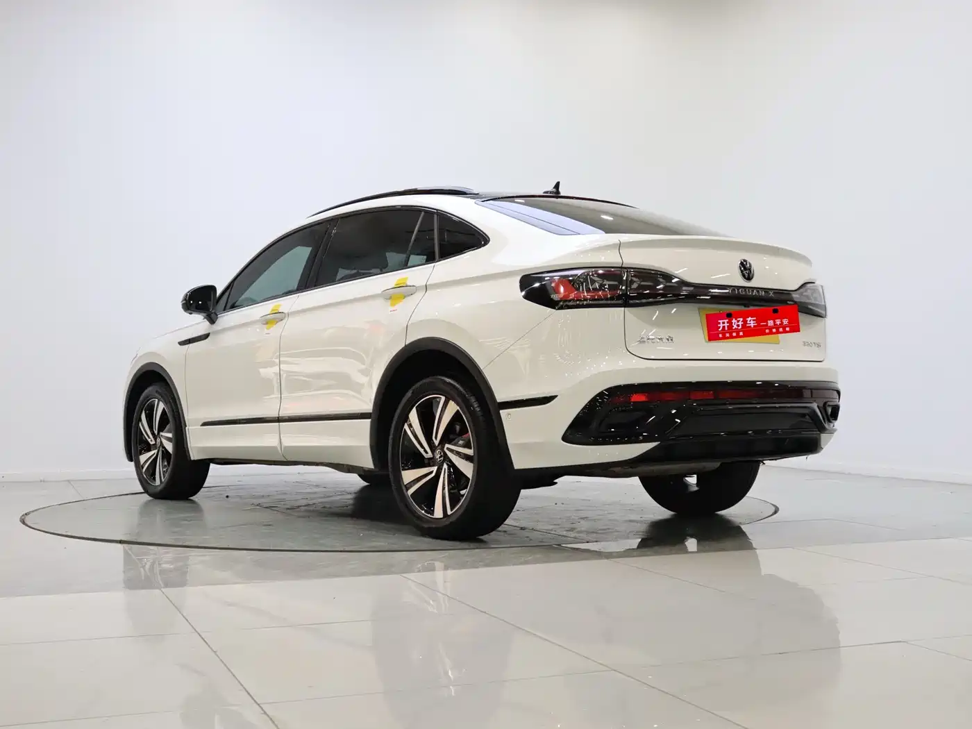 Volkswagen Tiguan X 2023 Facelift 330TSI FWD Flagship фото 3