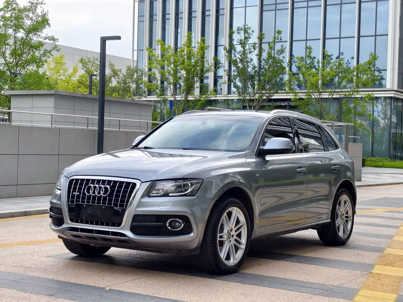 Audi Q5 (Import) 2013 2010 3.2FSI Sport