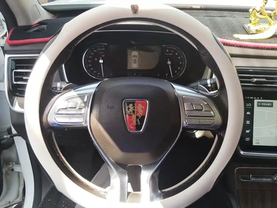 Roewe RX8 2018 2018 30T Smart Internet 2WD Flagship Edition