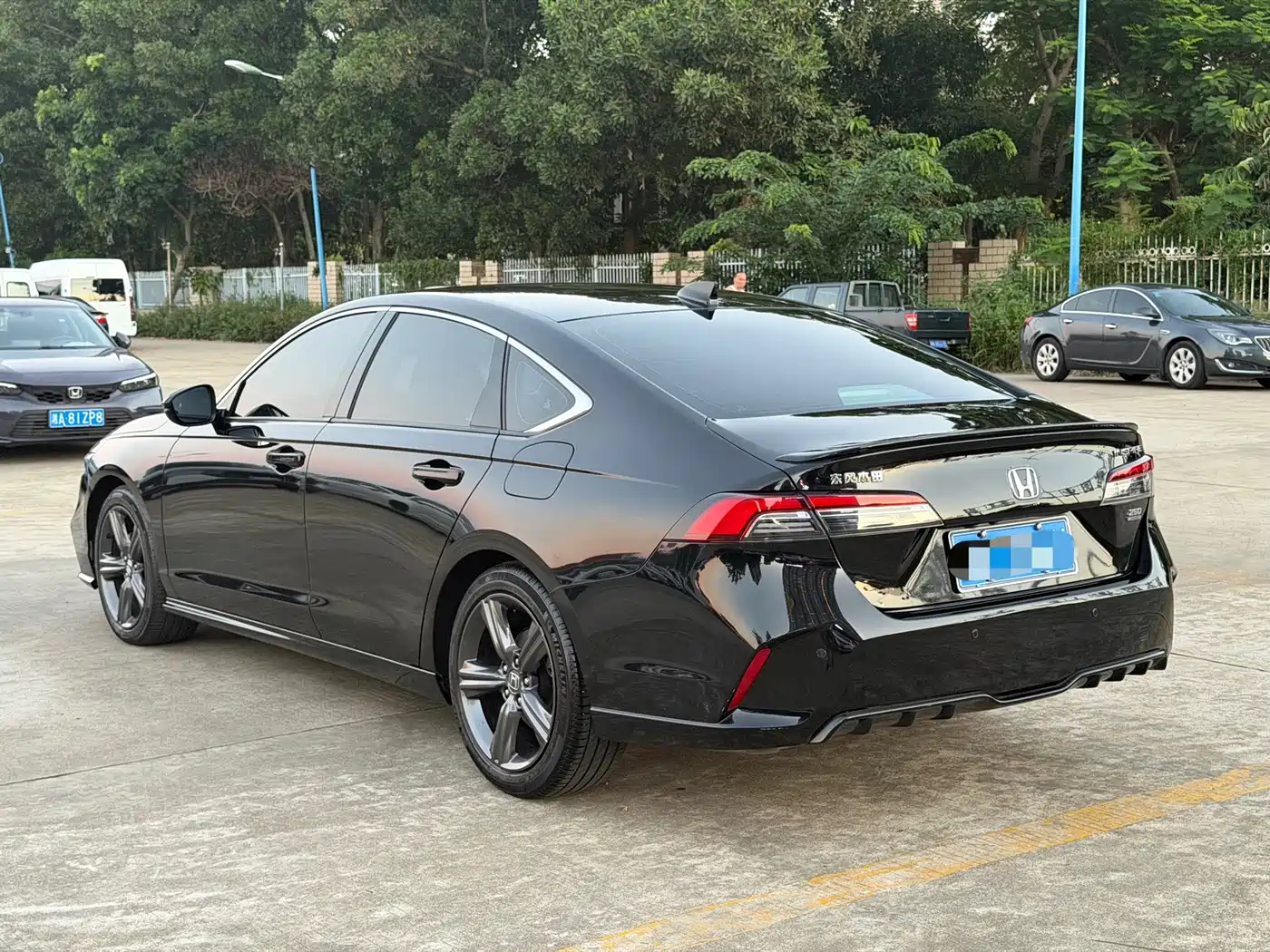 Фото 9 - Honda Inspire