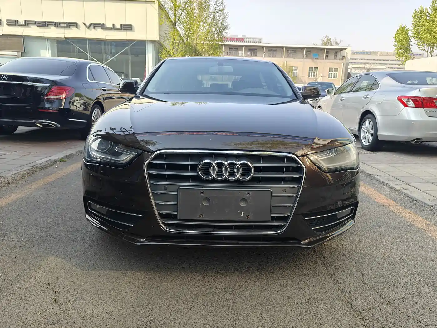 Audi A4L 2013 35 TFSI Automatic Comfort фото 2
