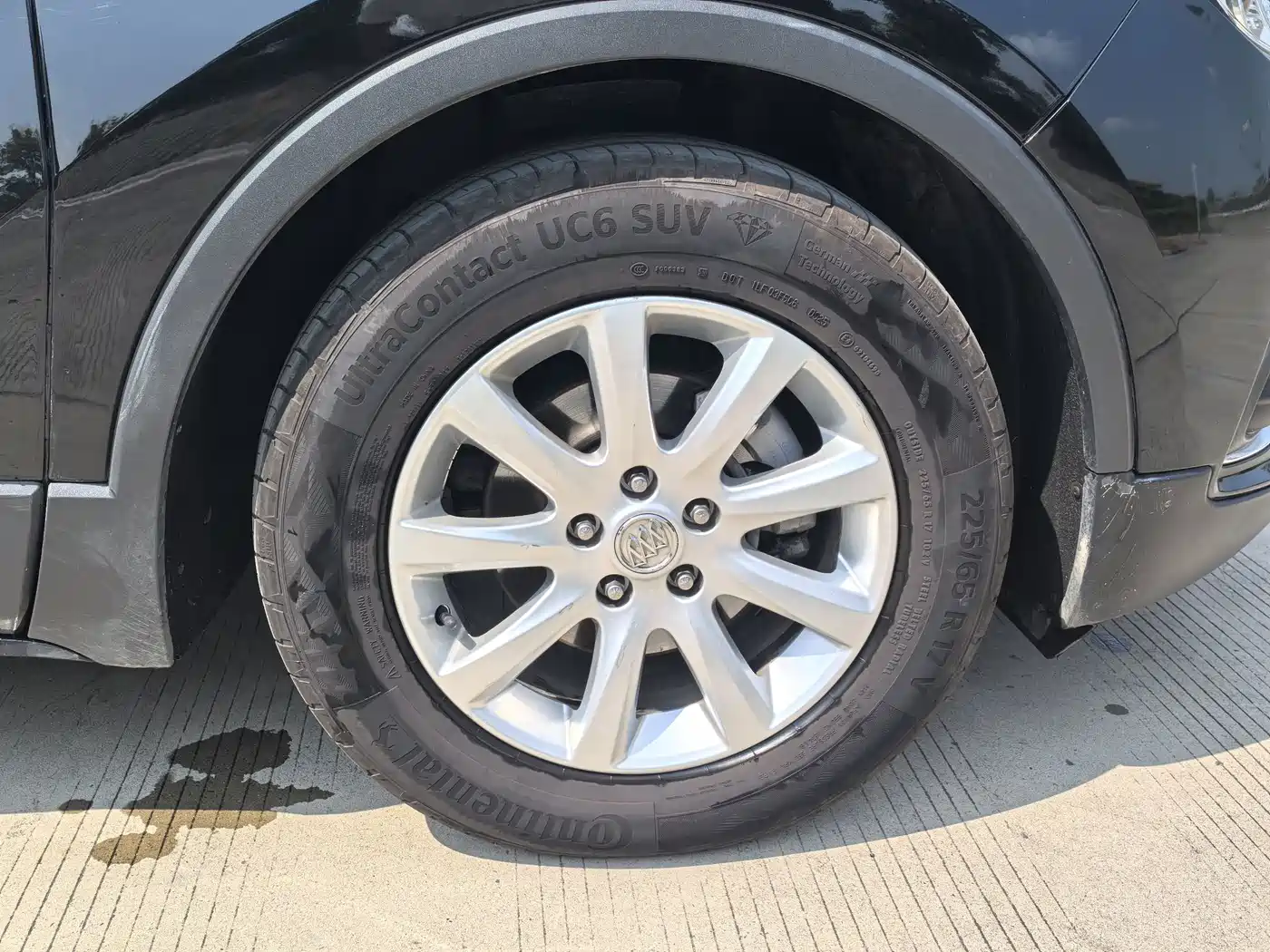 Фото 3 - Buick Envision Plus