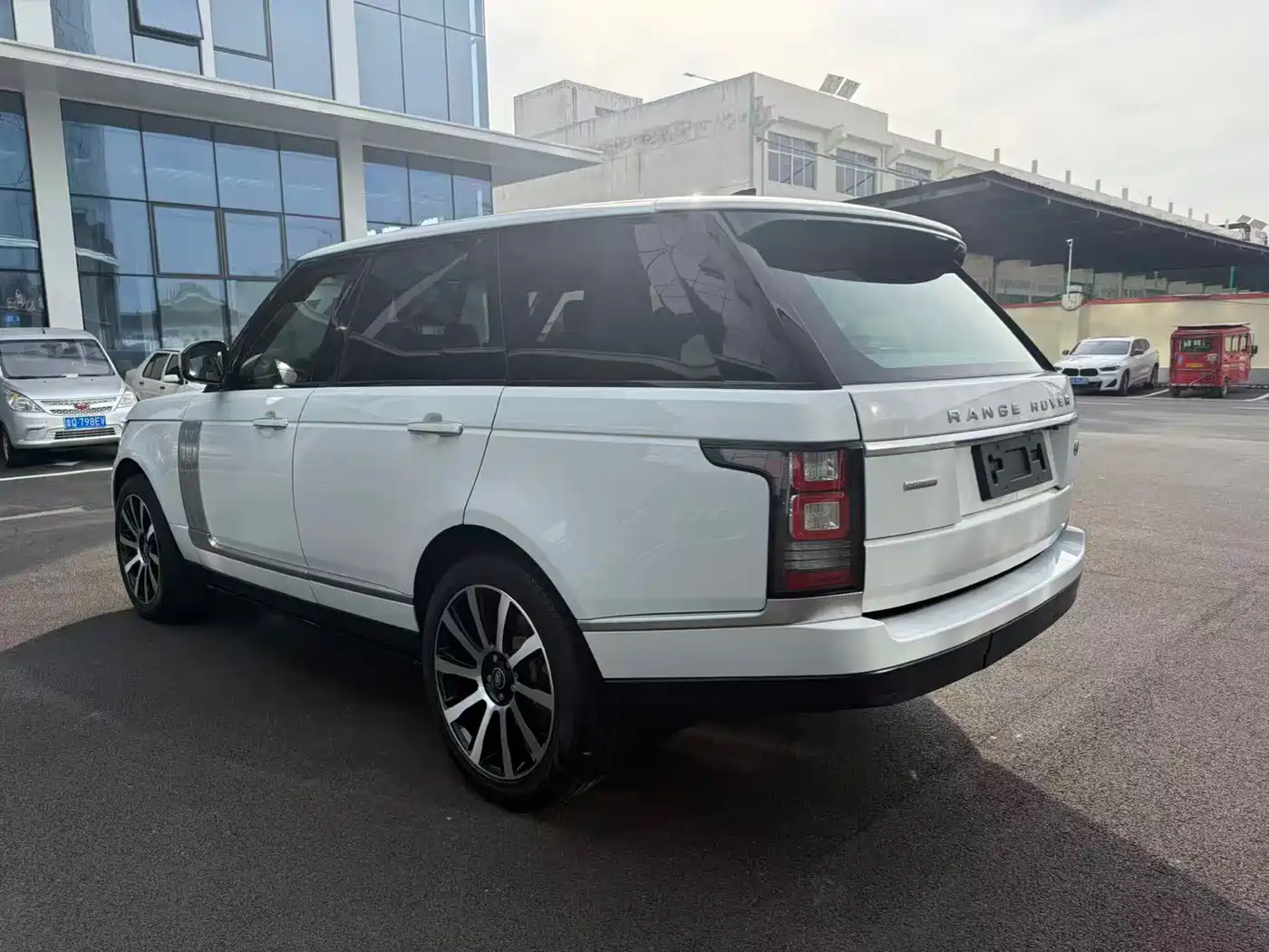 Land Rover Range Rover 2017 3.0 SC V6 Vogue фото 6