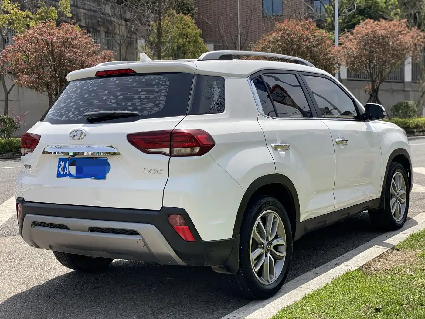 Hyundai Beijing Hyundai ix35 2019 2.0L Automatic 2WD Zhiyong·Smooth Enjoy China VI фото 8