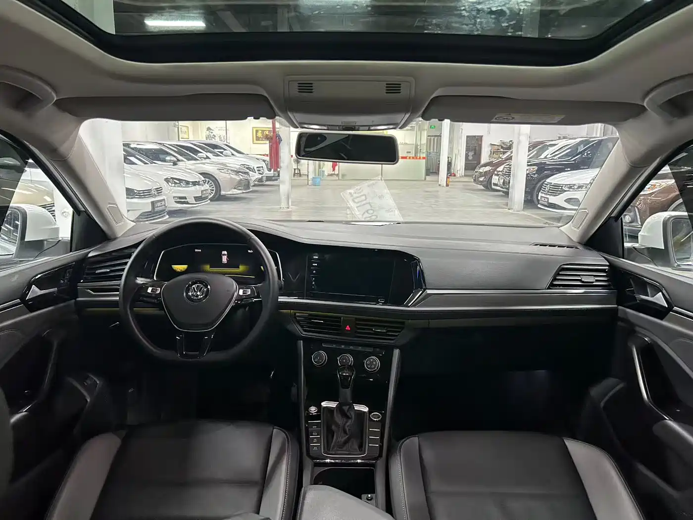 Volkswagen Sagitar 2021 280TSI DSG Comfort Smart Connect Edition фото 4