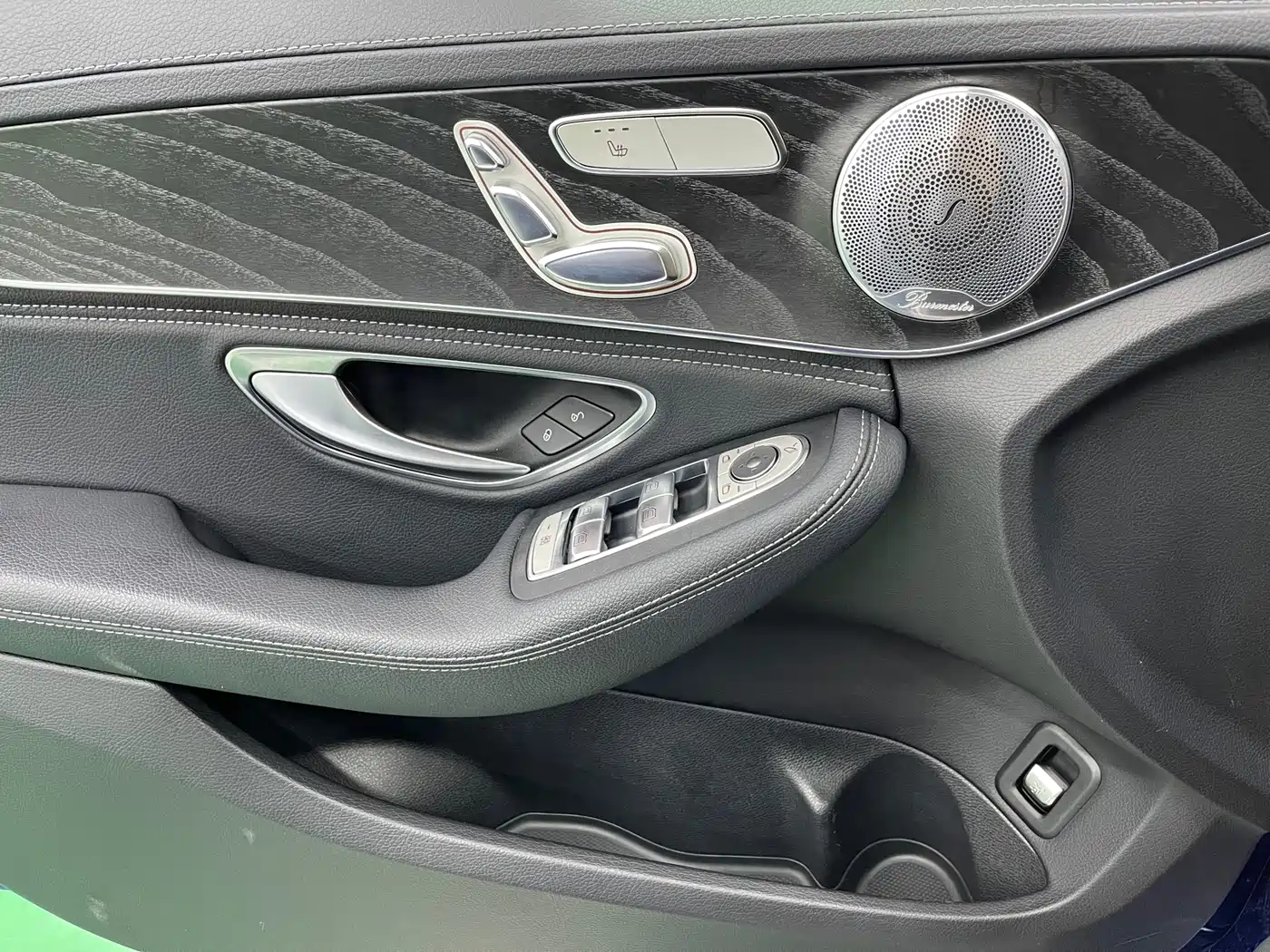 Mercedes-Benz C-Class 2016 C 200 L Sport фото 19