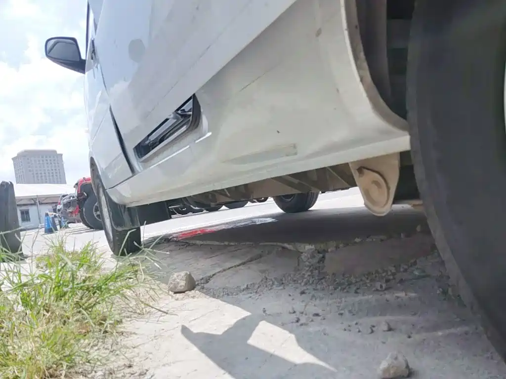 Wuling Motors Wuling Rongguang EV 2023 2020 Passenger Van Basic 7-seater 300KM