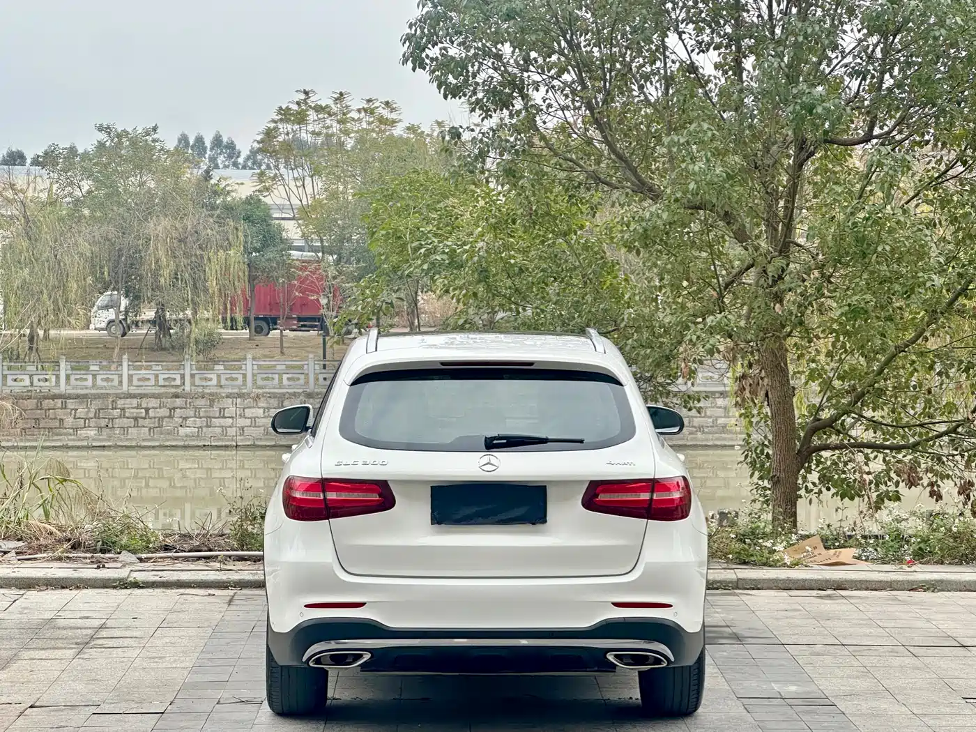 Mercedes-Benz GLC 2017 GLC 300 4MATIC Dynamic фото 5