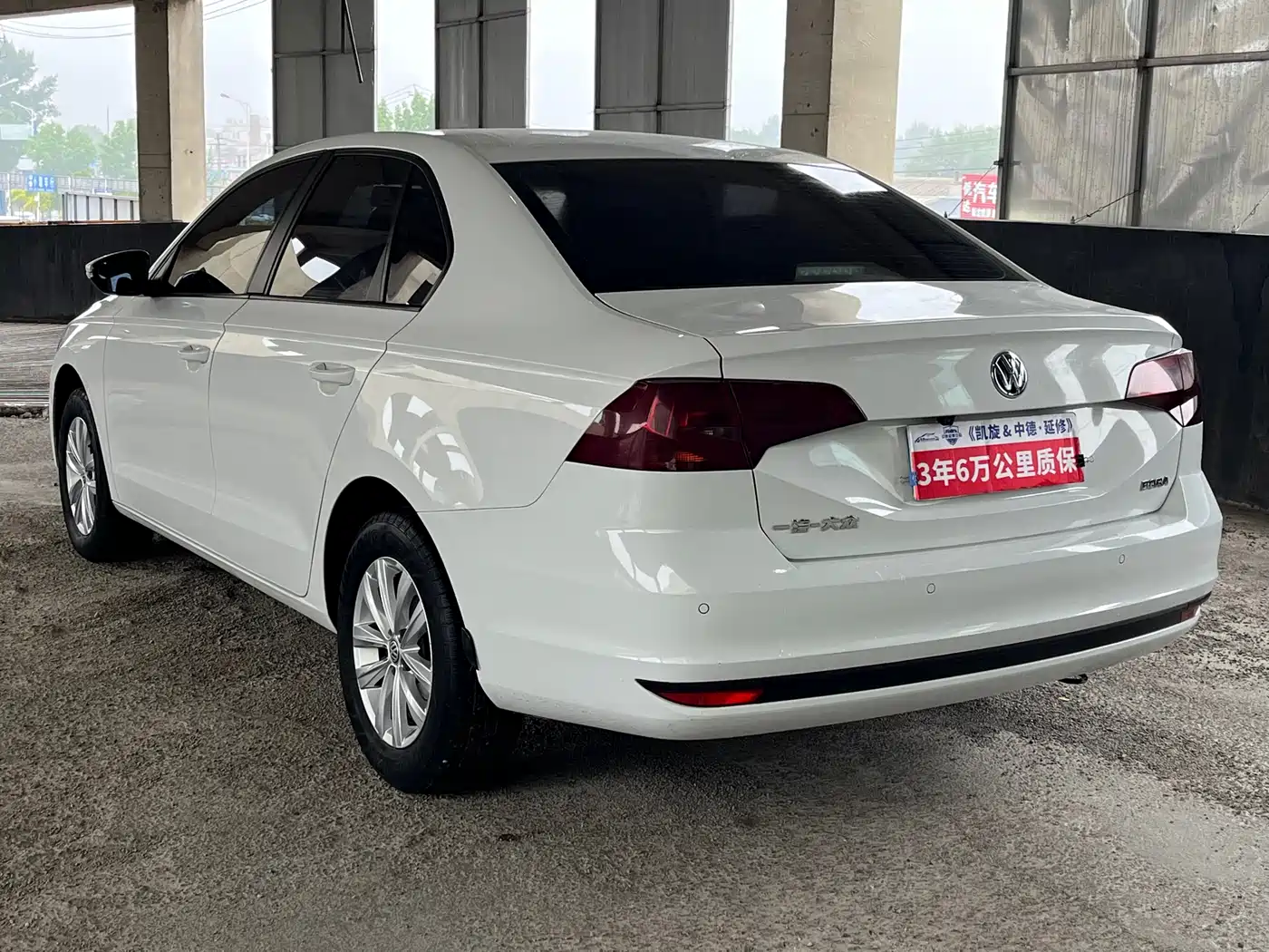 Volkswagen Bora 2018 1.5L Manual Fashion фото 6