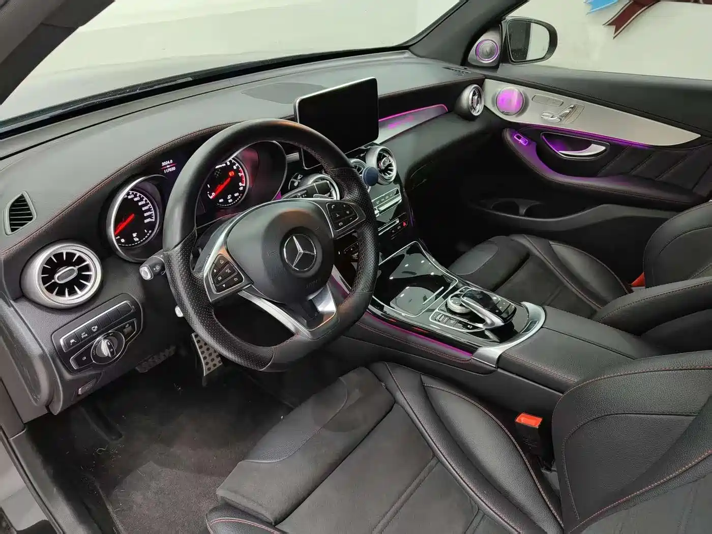 Mercedes-Benz GLC AMG 2017 AMG GLC 43 4MATIC фото 14