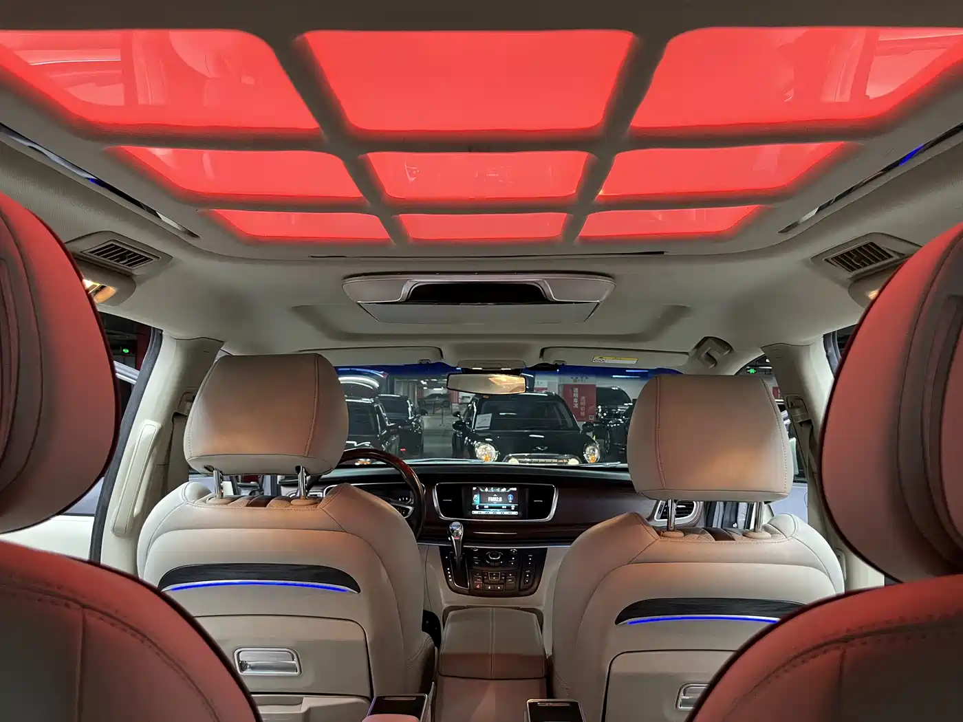 Buick GL8 2018 28T Comfort China VI фото 23
