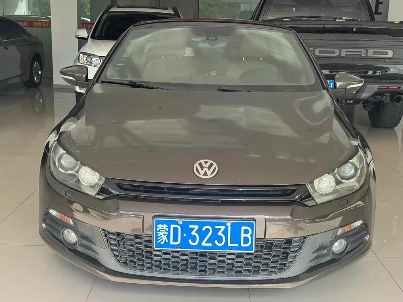 Volkswagen Scirocco 2011 2.0TSI Luxury фото 2