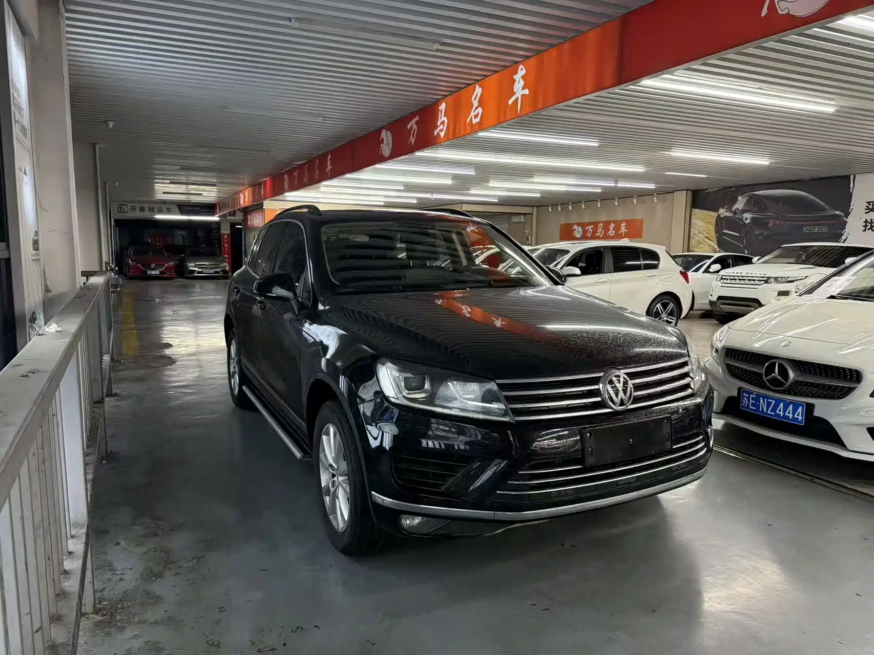 Photo 3 - Volkswagen Touareg