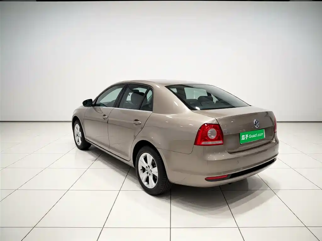 Volkswagen Bora 2014 1.6L Manual Comfort Edition фото 23