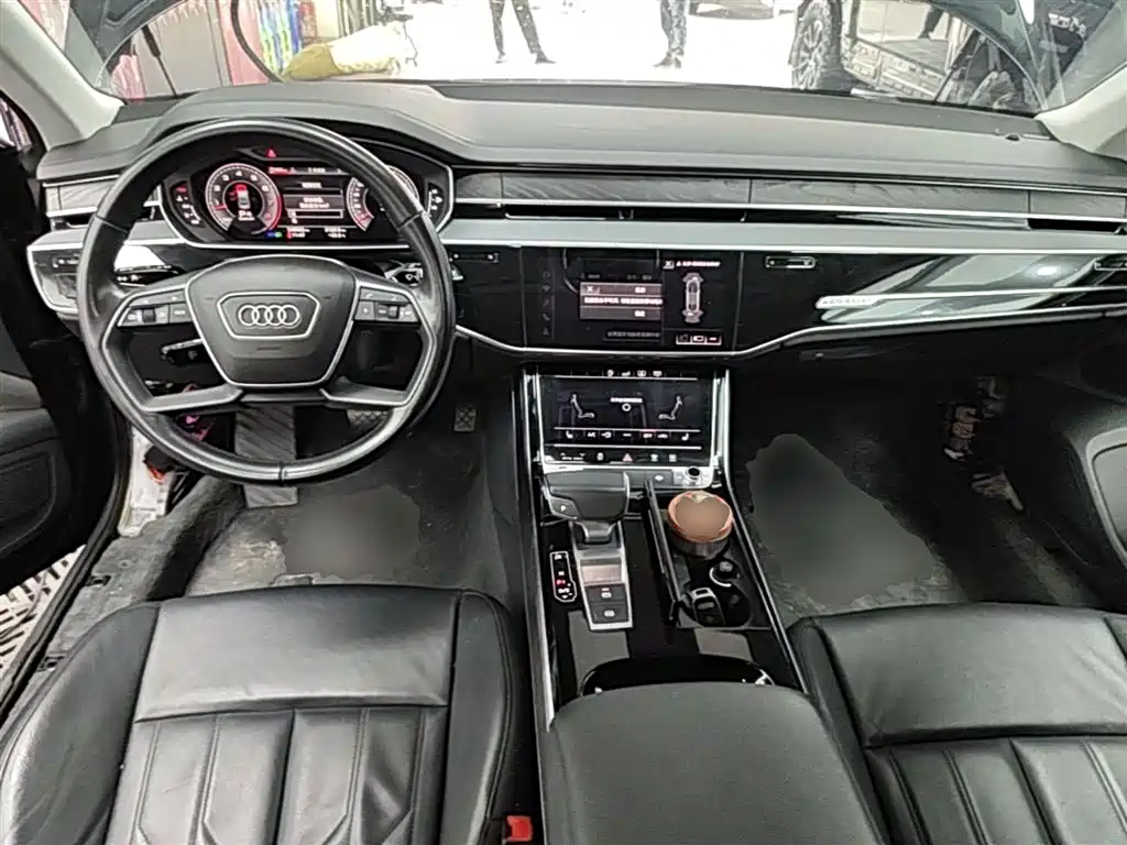 Audi A8 2018 A8L 55 TFSI quattro Launch Elite фото 10