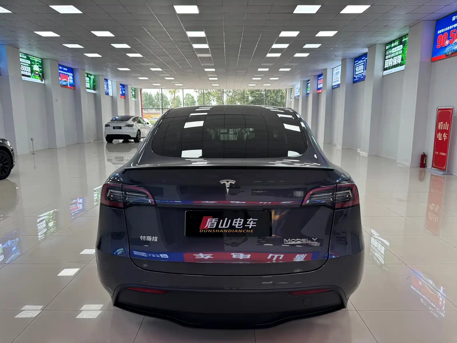 Фото 5 - Tesla Model Y