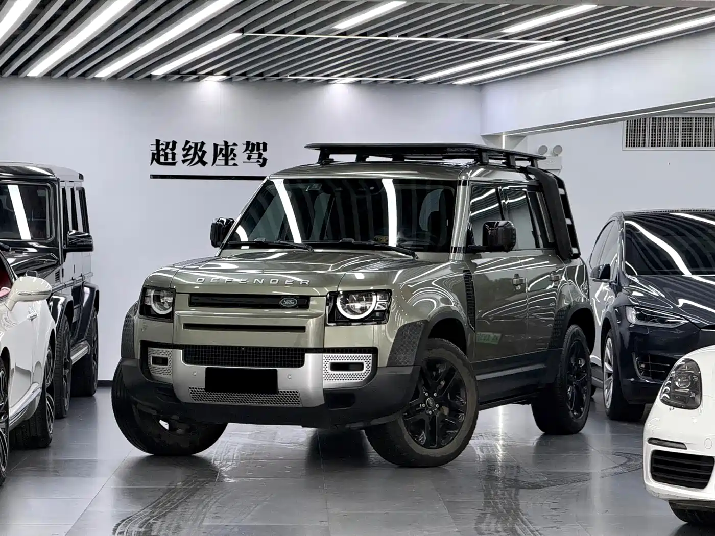 Land Rover Defender 2021 110 P400 X фото 2