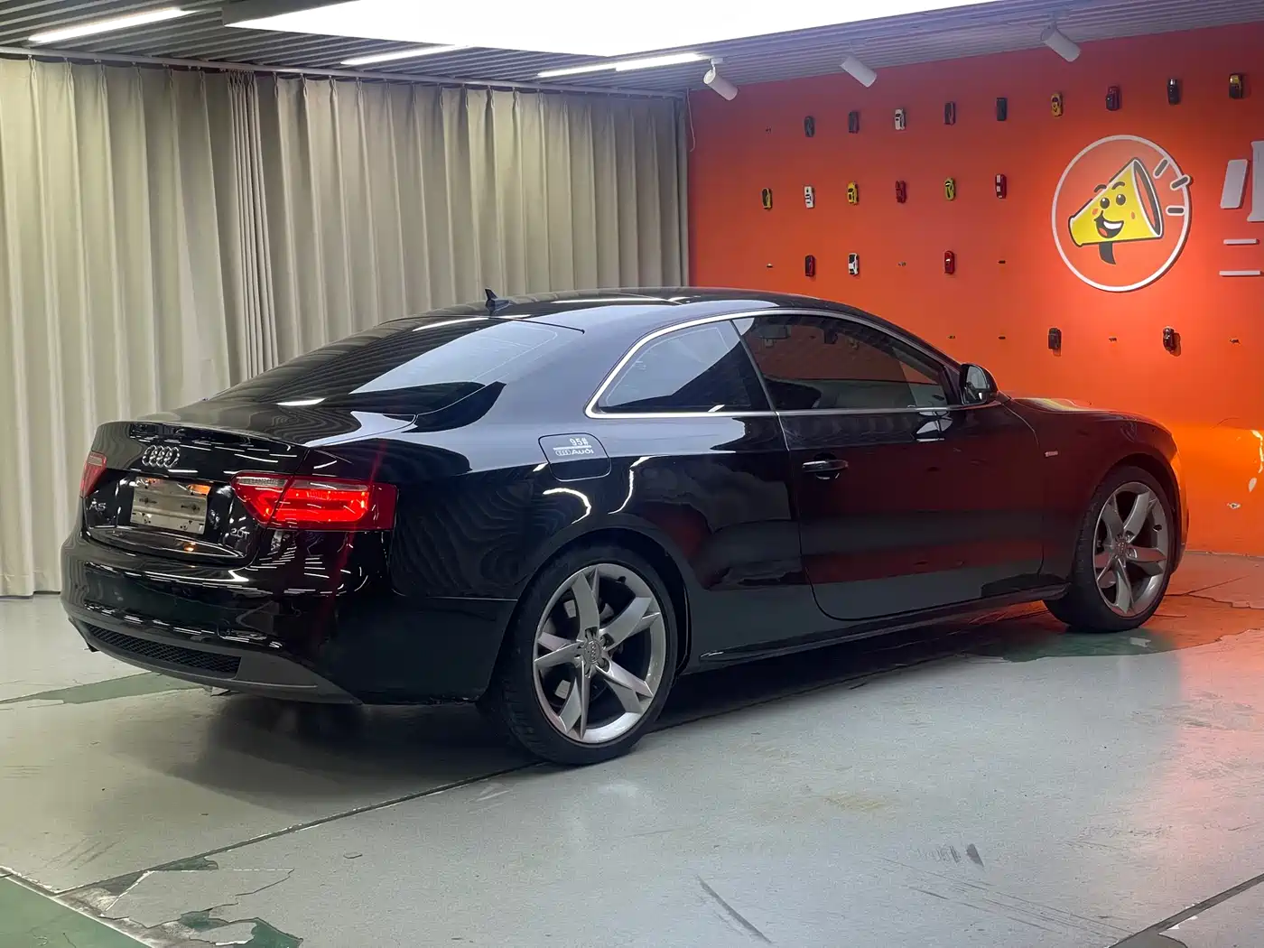 Audi A5 (Import) 2009 2.0TFSI coupe фото 15