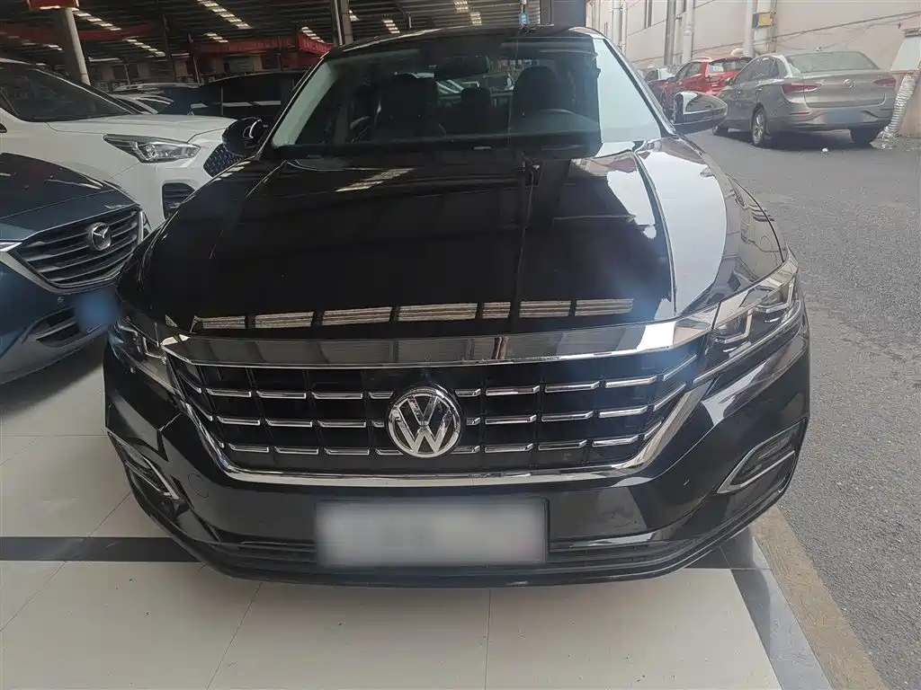 Volkswagen Passat 2019 Model 280TSI Business Edition China VI фото 4