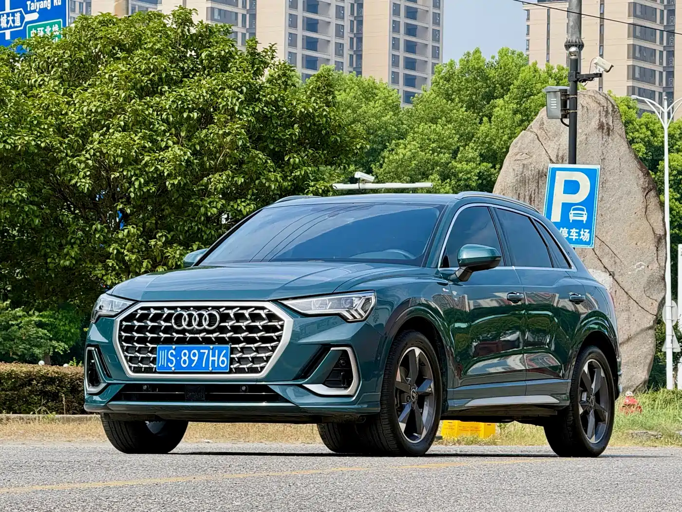 Фото 2 - Audi Q3