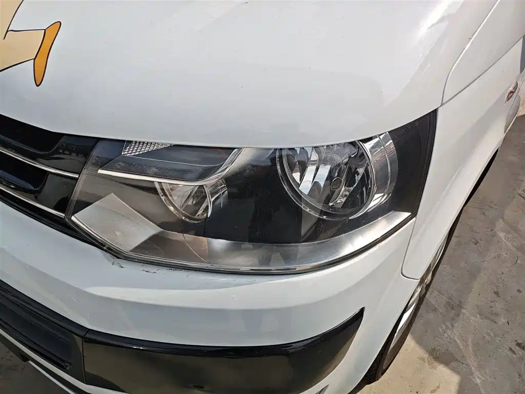 Volkswagen Caravelle 2015 2.0TSI 4WD Comfort фото 18