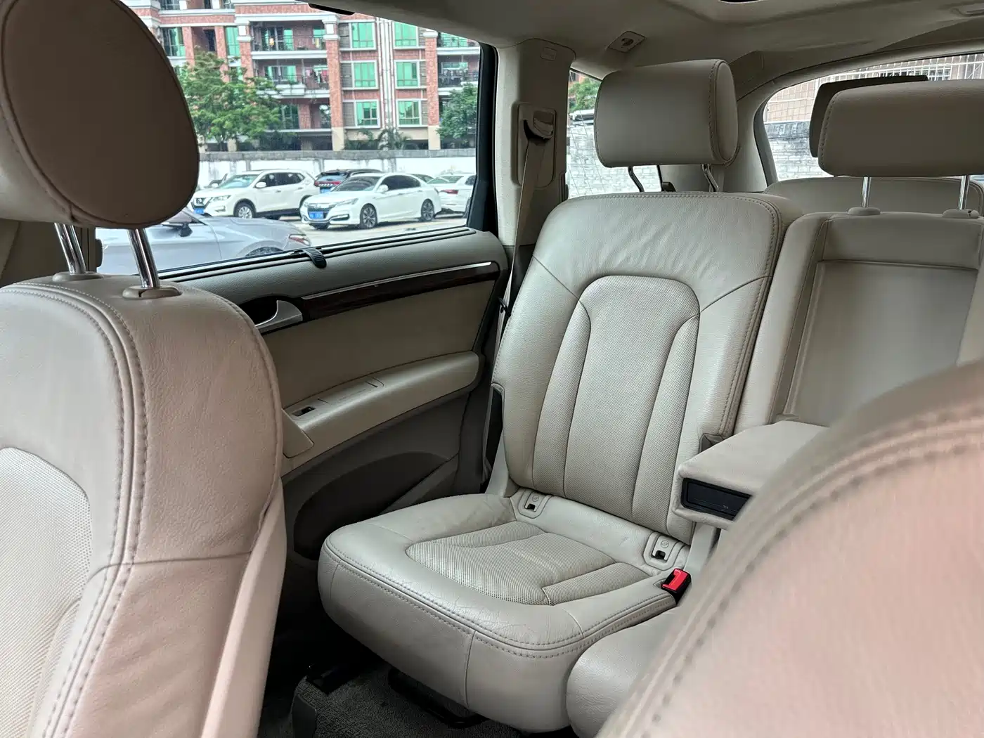 Audi Q7 2010 3.0 TDI Sport Limited Edition фото 51