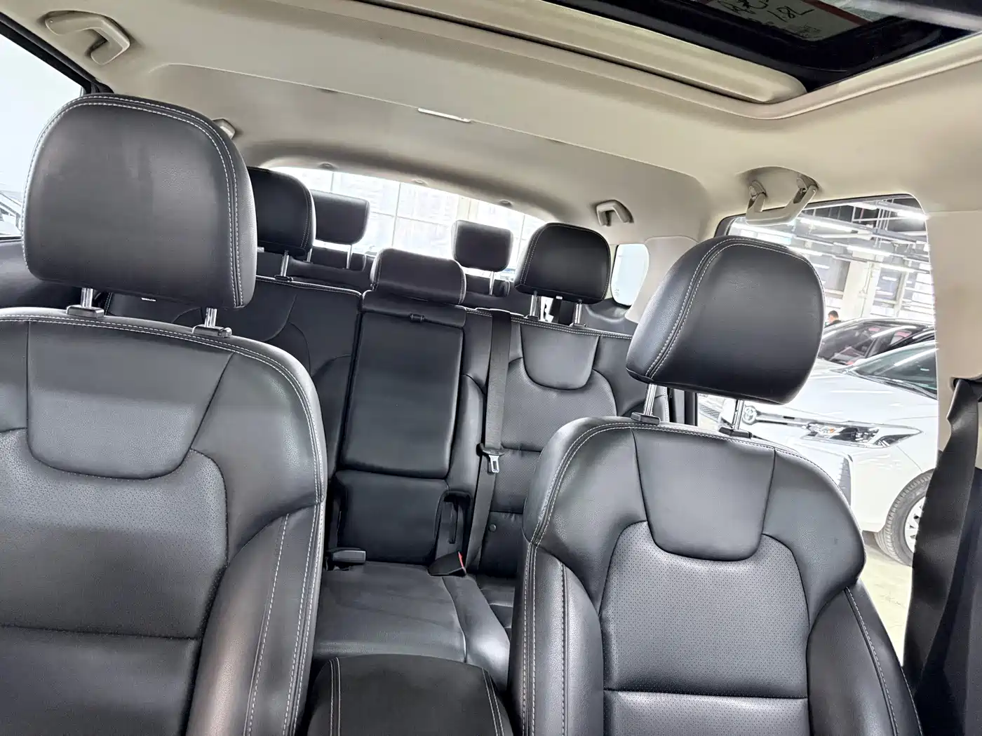 صورة 8 - Dongfeng Fengguang Fengguang S560