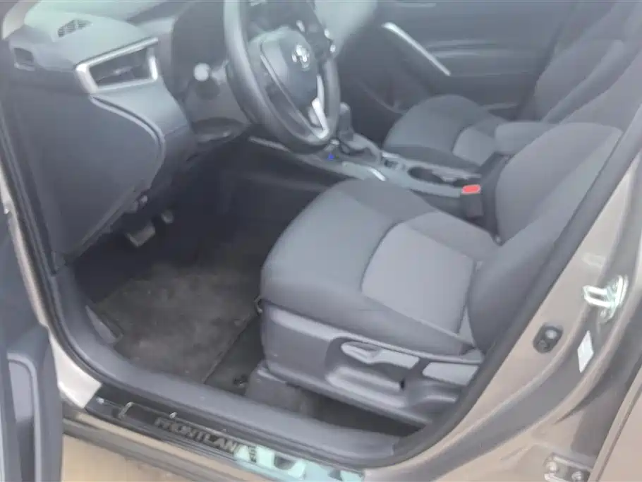 Toyota Frontlander 2024 2.0L CVT Elite Edition фото 9