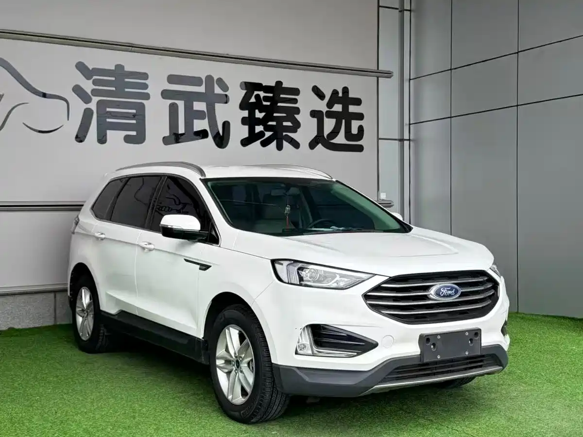 Фото 3 - Ford Edge