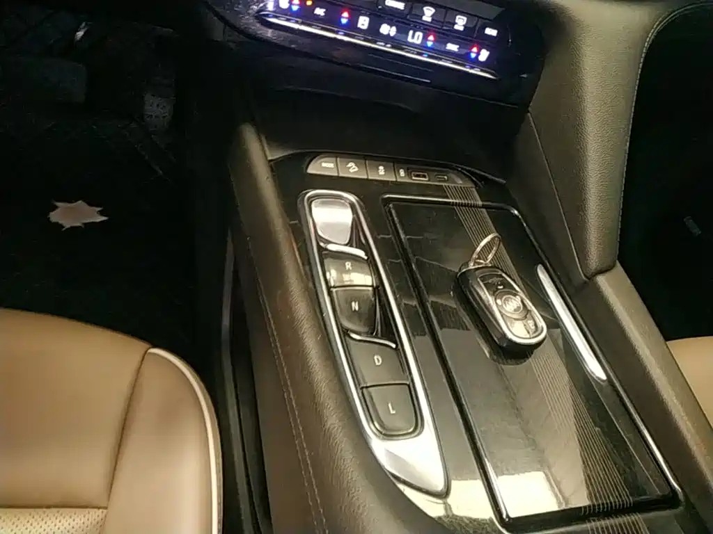 Buick Enclave 2020 2020 Model 28T 4WD Premium Flagship