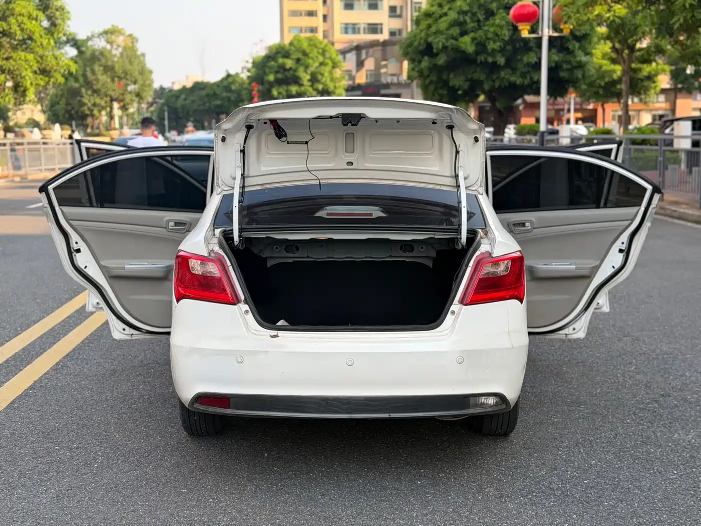 Changan Yuexiang V3 2018 2015 1.4L Manual Cozy (China V)