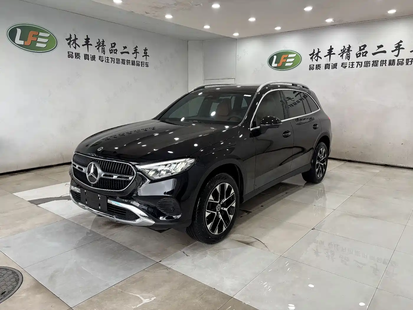 Mercedes-Benz GLC 2026 GLC 260 L 4MATIC Classic Edition