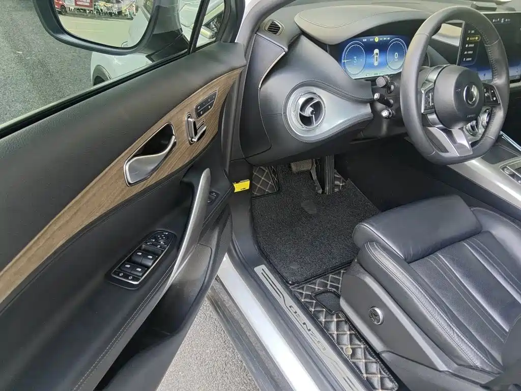 Denza X 2020 2020 Model PHEV Flagship Edition
