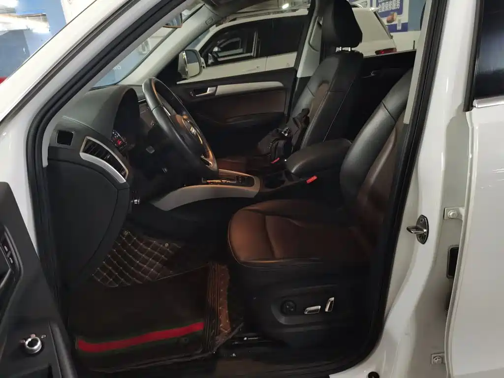 Audi Q5 2018 2017 Plus 40 TFSI Progressive