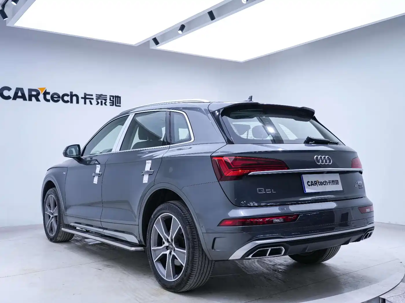 Audi Q5L 2022 Facelift 45T Luxury Dynamic фото 18