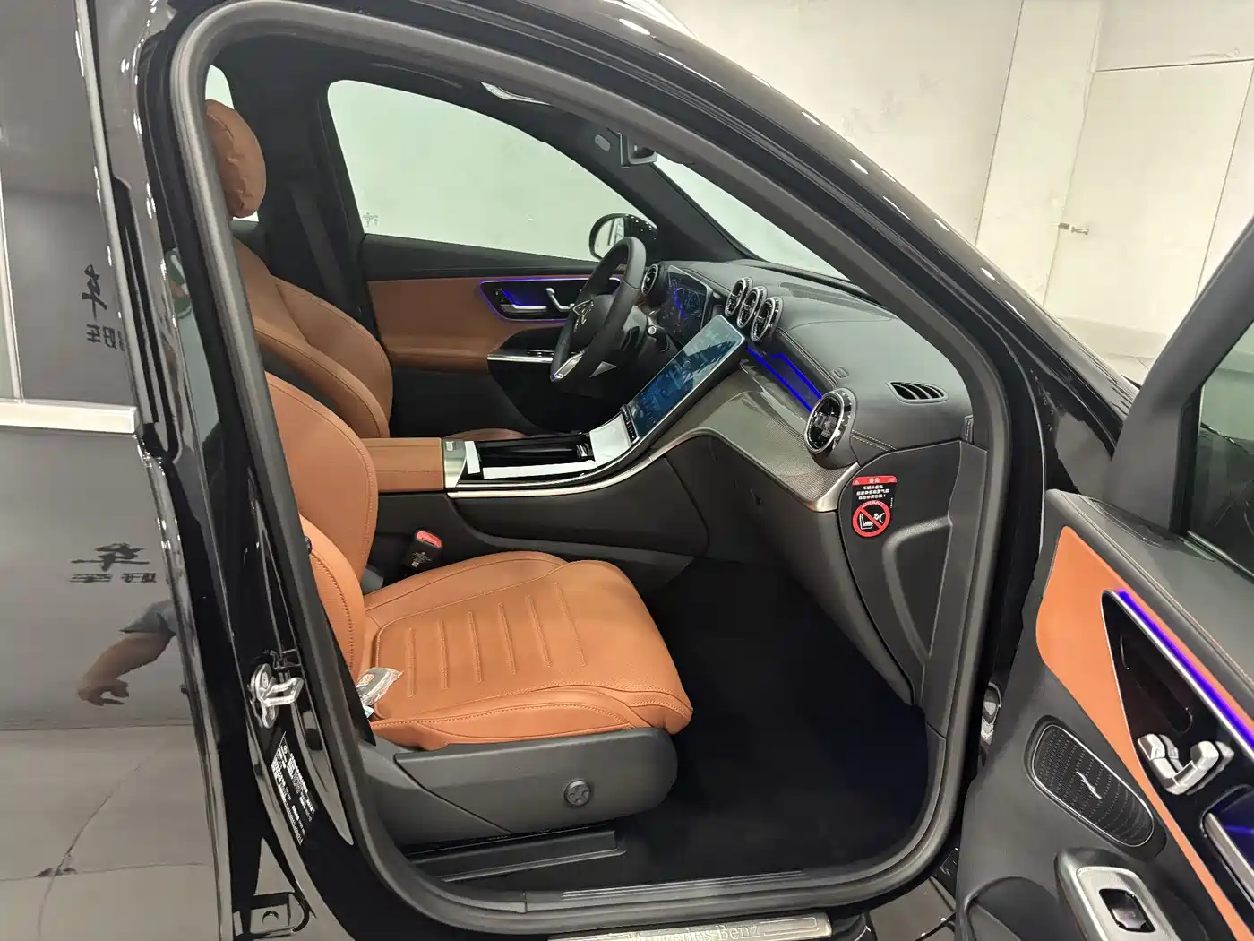 Mercedes-Benz GLC 2026 GLC 260 L 4MATIC Classic Edition фото 27