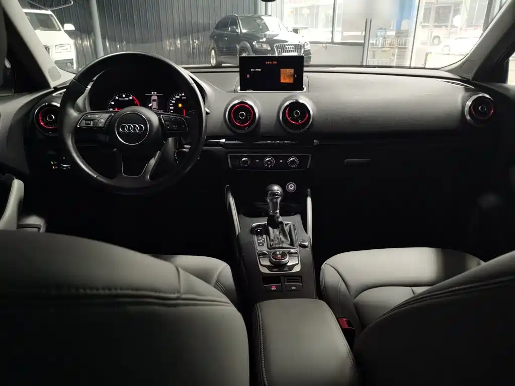 Фото 6 - Audi A3