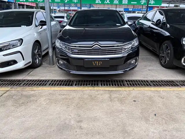  Citroën Citroën C6 2020 400THP Luxury
