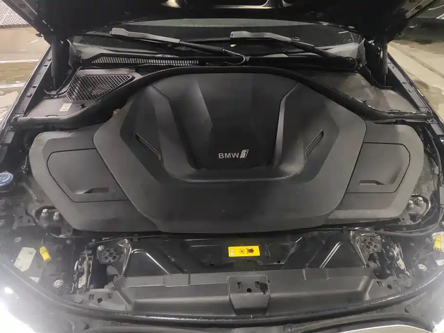 BMW i3 2025 eDrive 35 L фото 10