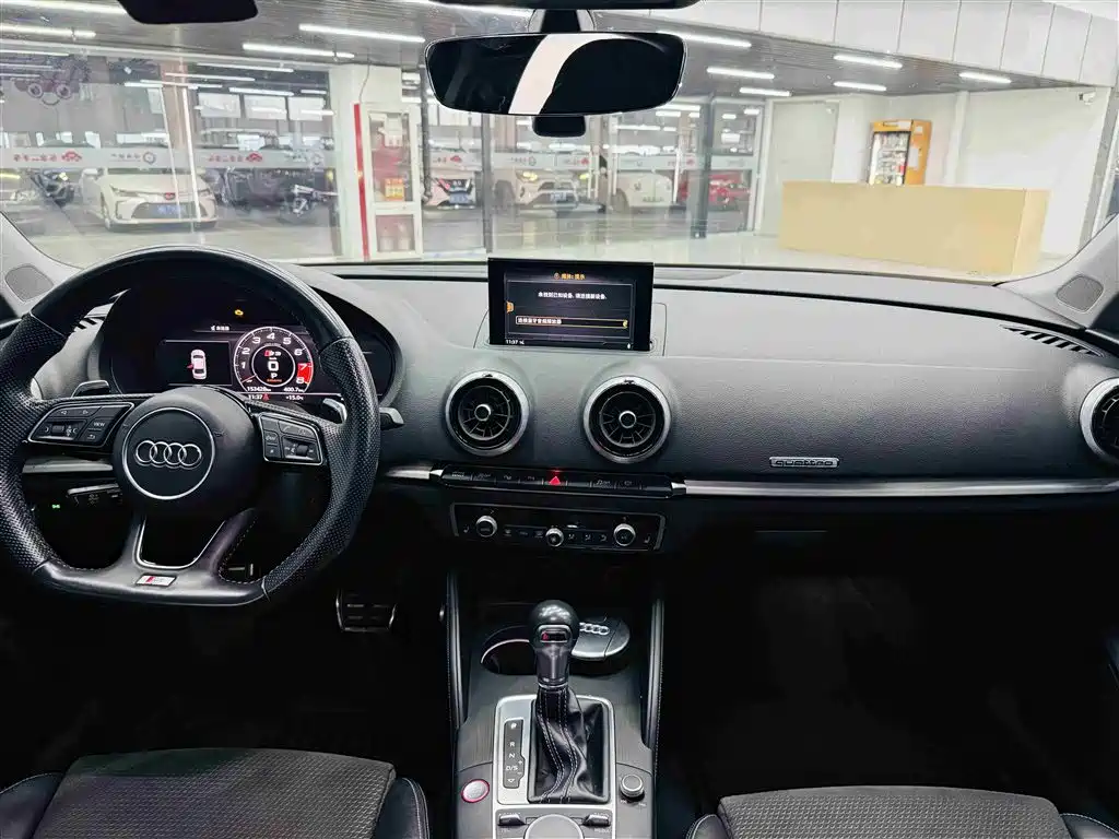 Audi S3 2017 S3 2.0T Limousine фото 21