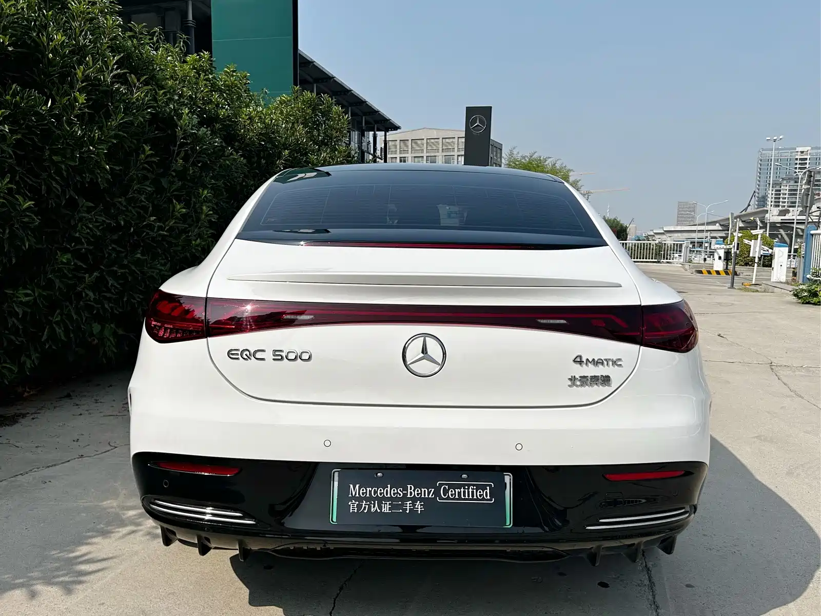 Фото 6 - Mercedes-Benz EQE