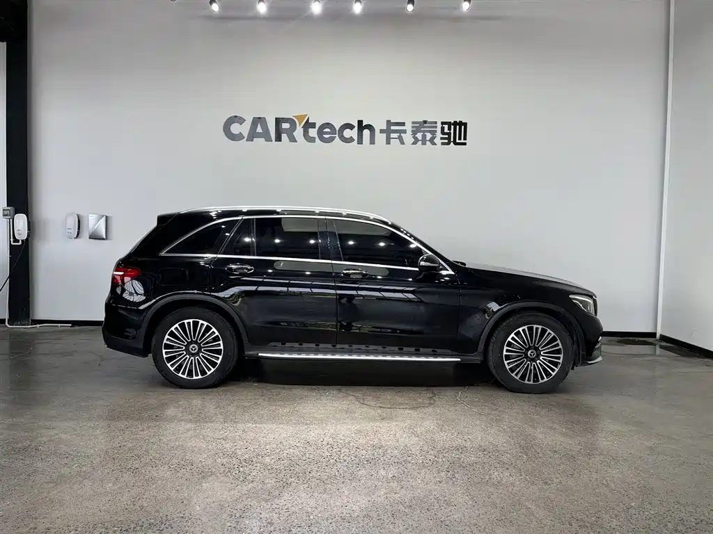 Mercedes-Benz GLC 2019 GLC 260 L 4MATIC Dynamic фото 4