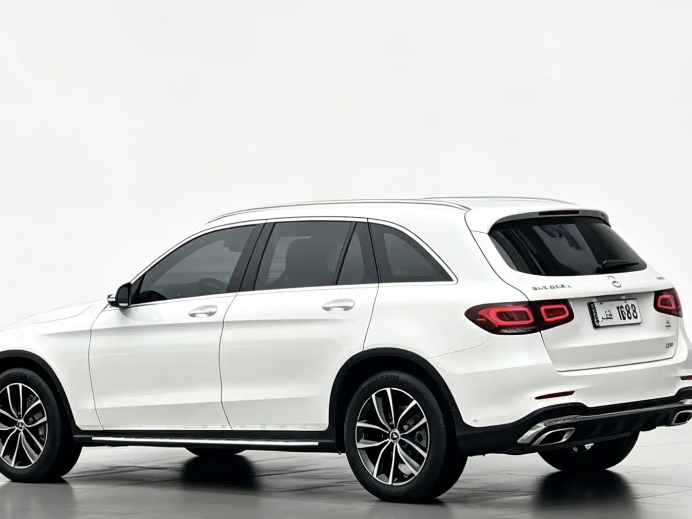 Mercedes-Benz GLC 2020 Facelift GLC 300 L 4MATIC Dynamic фото 4