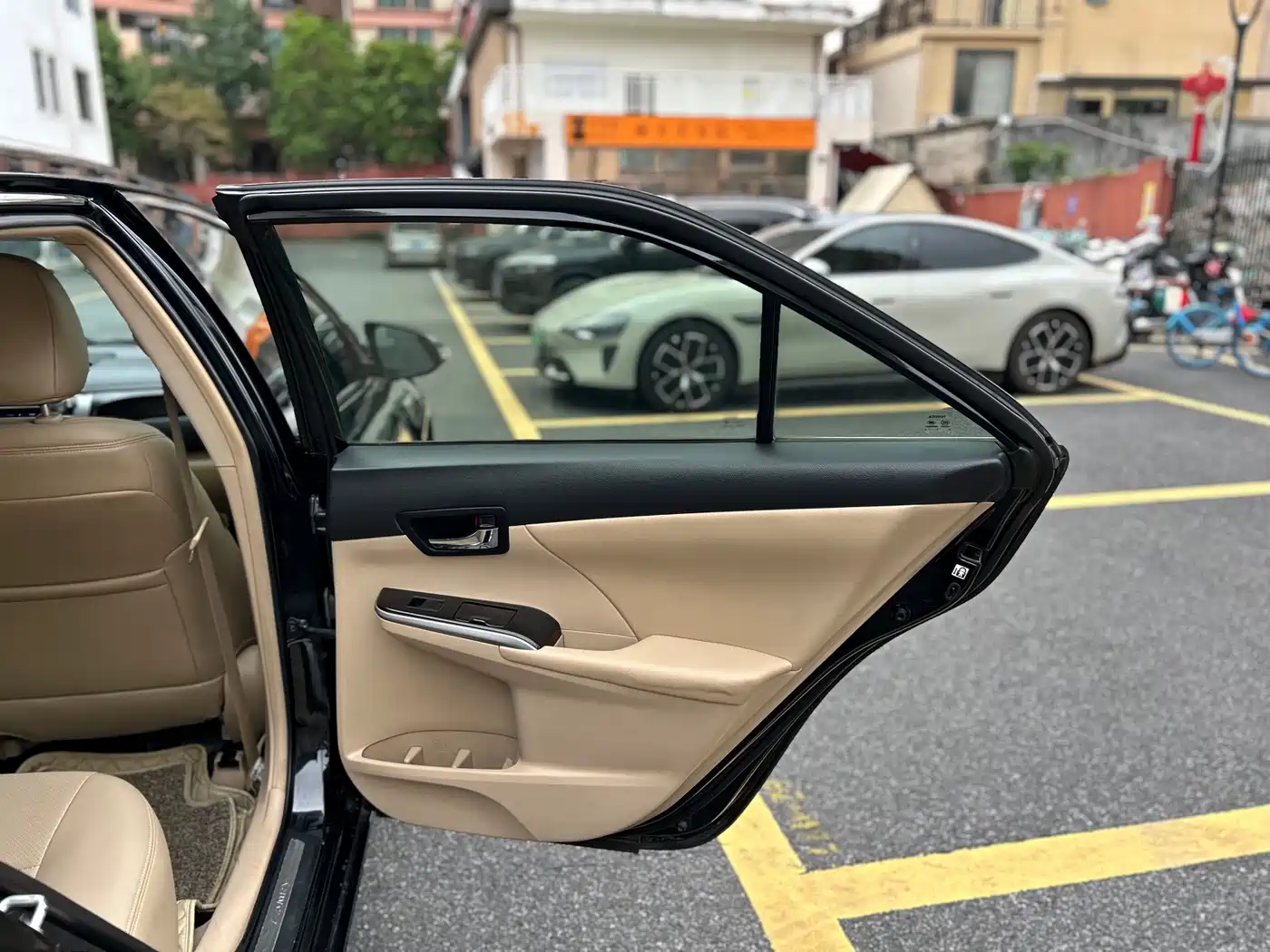 Toyota Camry 2012 ZunRui 2.5HV Premium Edition фото 28