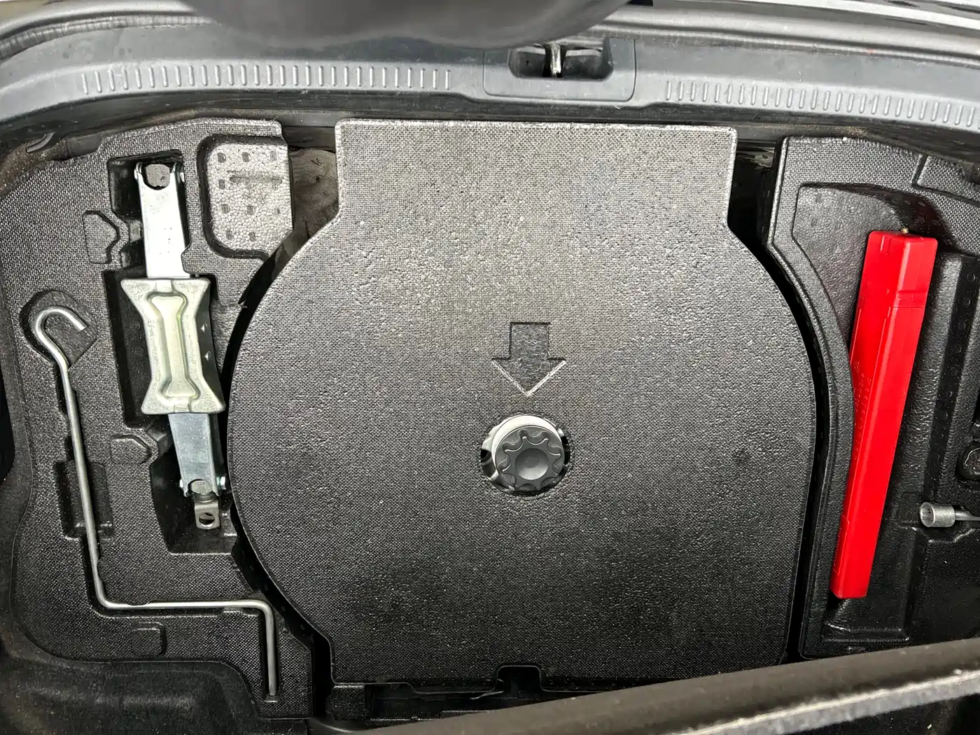 Toyota Camry 2012 ZunRui 2.5HV Premium Edition фото 44