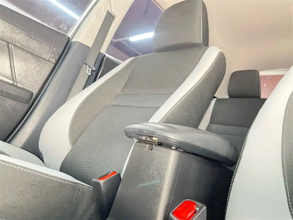 Toyota YARiS L Zhi Xuan 2020 1.5L CVT Leading Edition фото 2