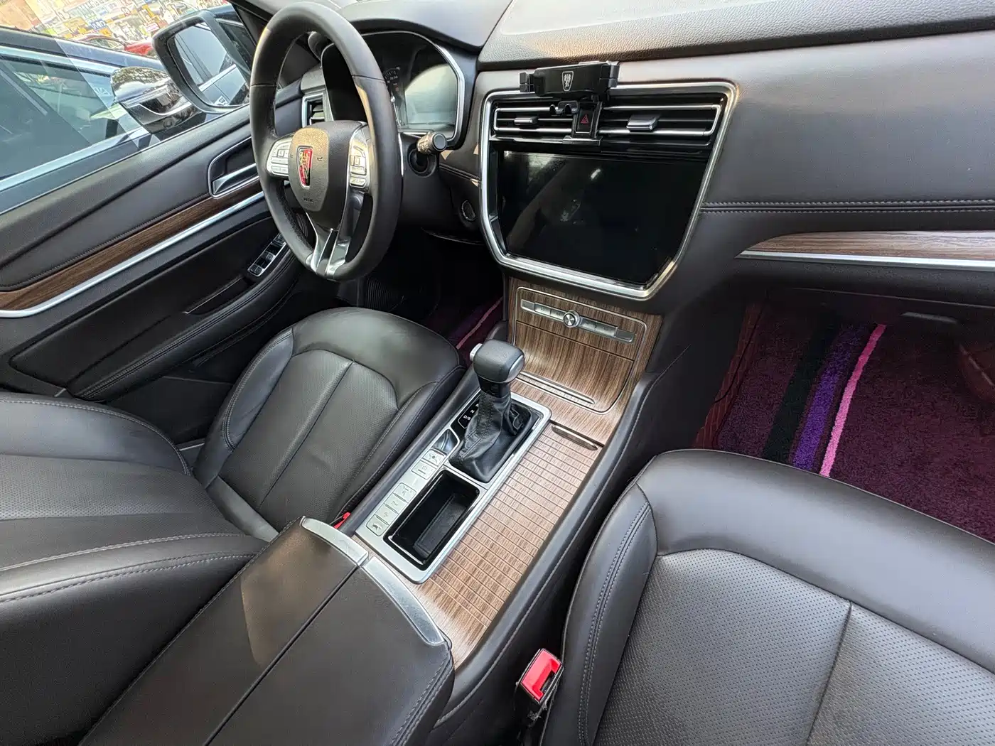 Roewe RX8 2019 2019 30T Intelligent Internet 2WD Flagship Edition