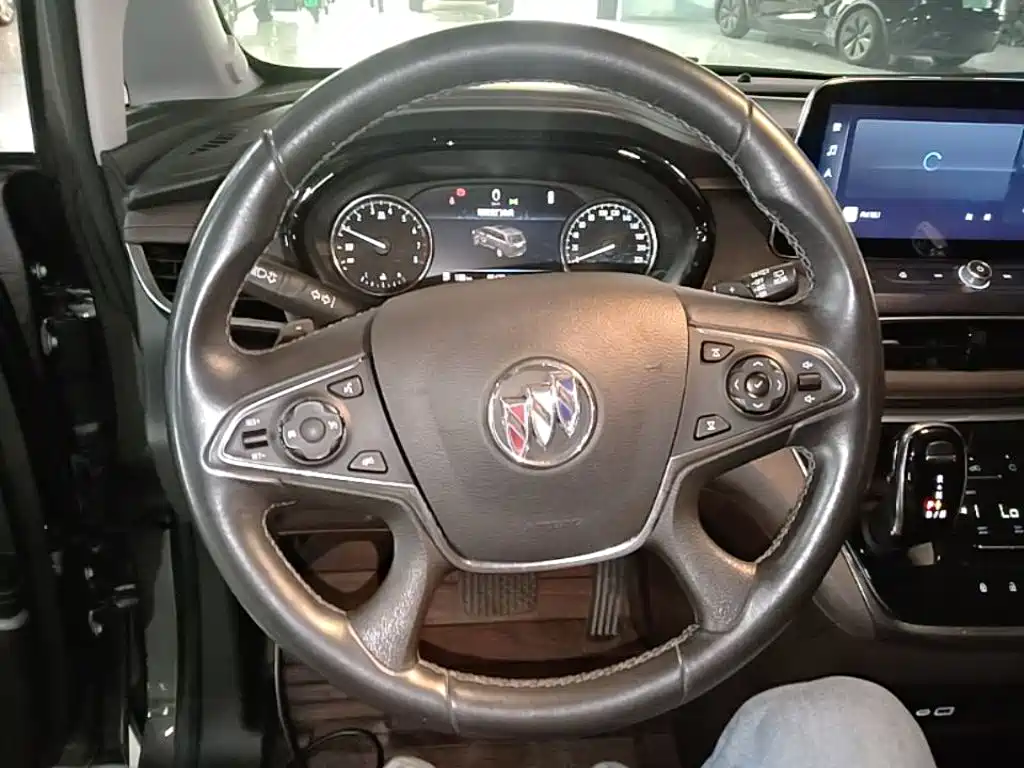 Фото 11 - Buick GL8