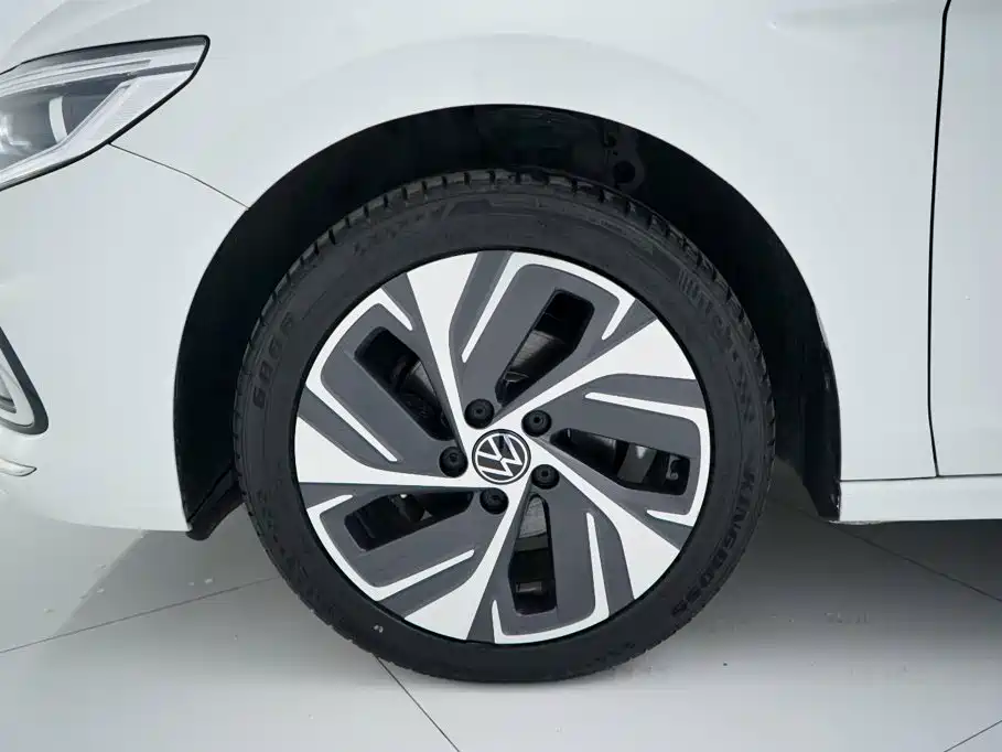 Фото 22 - Volkswagen Bora