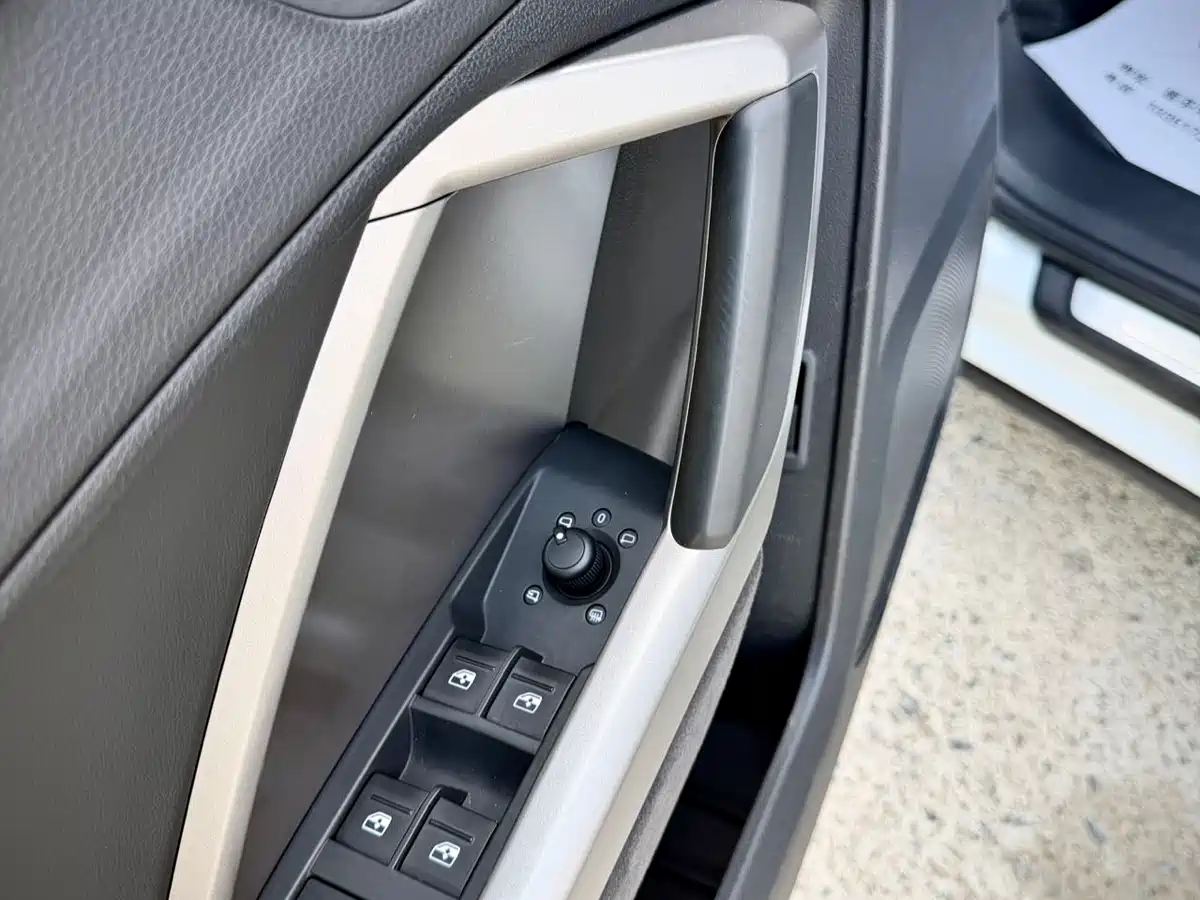 Audi Q3 2022 35 TFSI Fashion Dynamic фото 17
